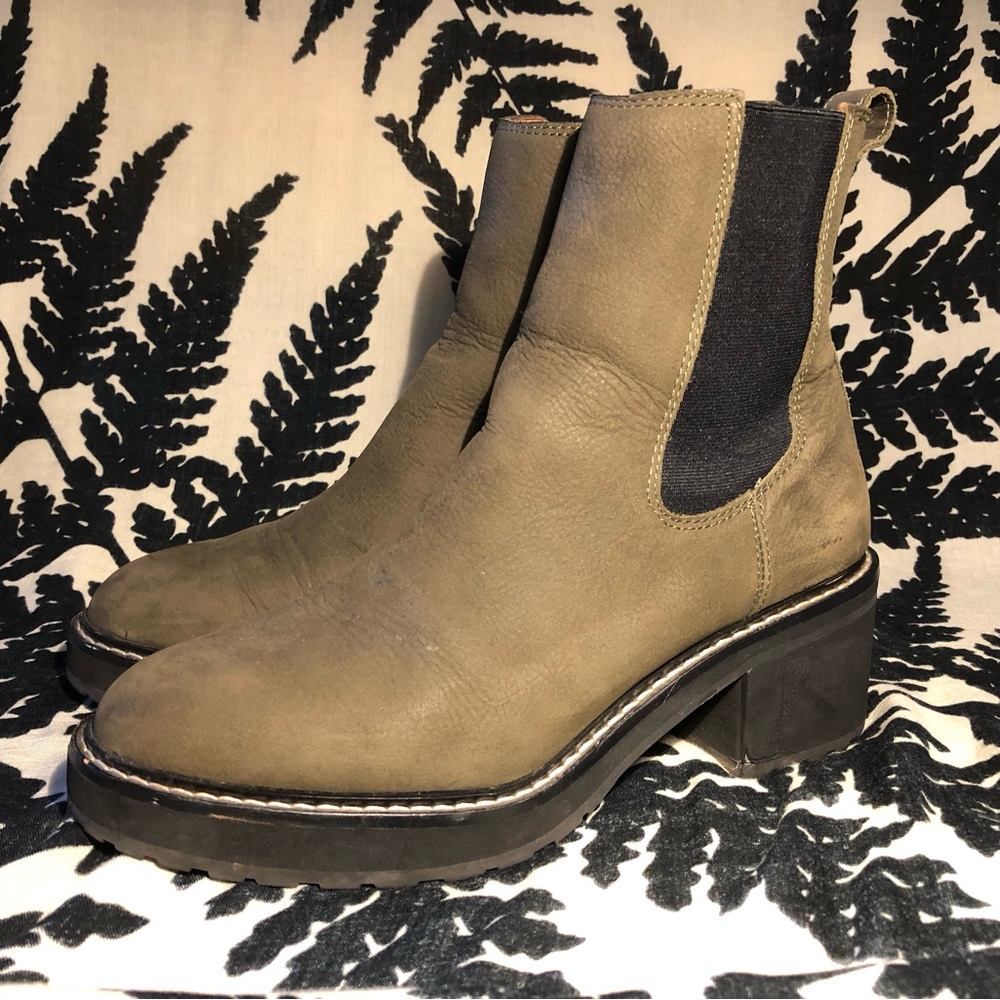 Madewell Olive Carina Platform Chelsea Boot